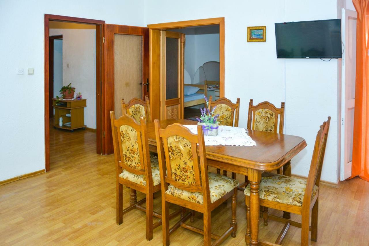 Luca Apartment เซนญ์ ภายนอก รูปภาพ