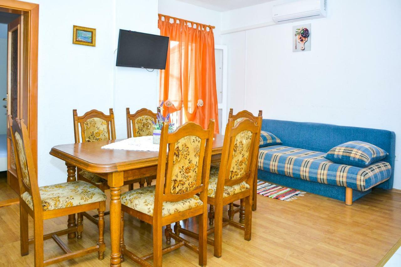 Luca Apartment เซนญ์ ภายนอก รูปภาพ